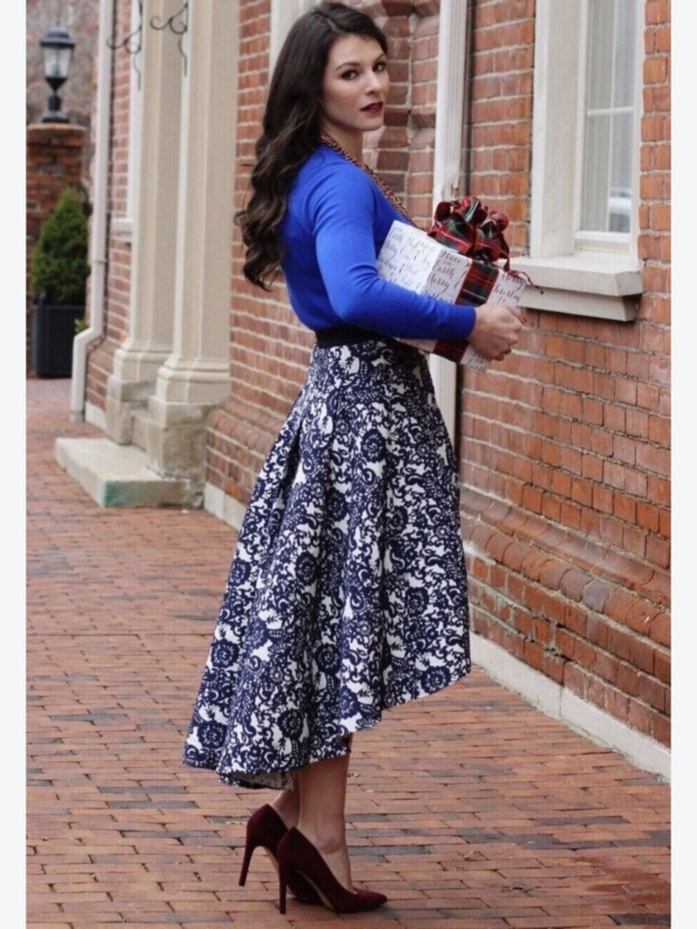 Sachin & Babi Anthropologie Vespertine Brocade Skirt in Blue & White Size 8